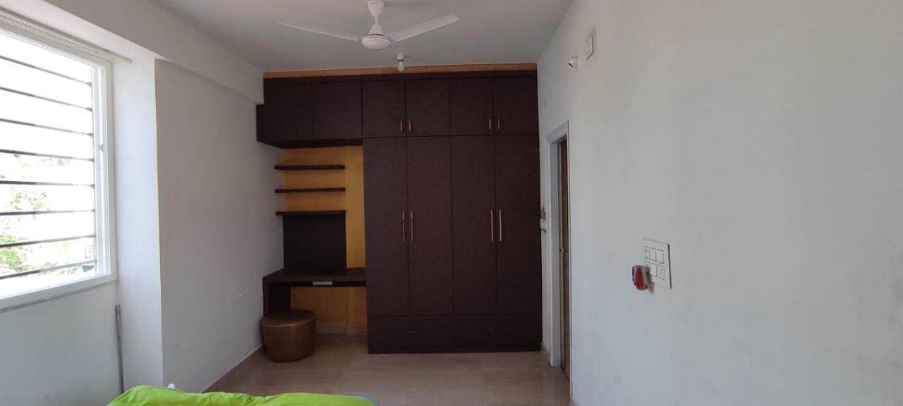 Rvr Abode -Private Rooms Bangalore Exteriör bild