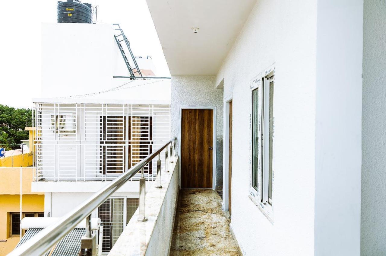 Rvr Abode -Private Rooms Bangalore Exteriör bild
